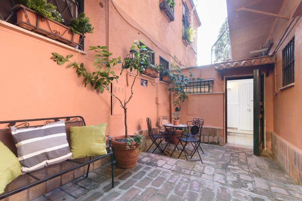 Vatican Independent With Garden - Bambin Gesu H * Rom